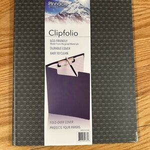 Pinnacle Clipfolio Grey Binder